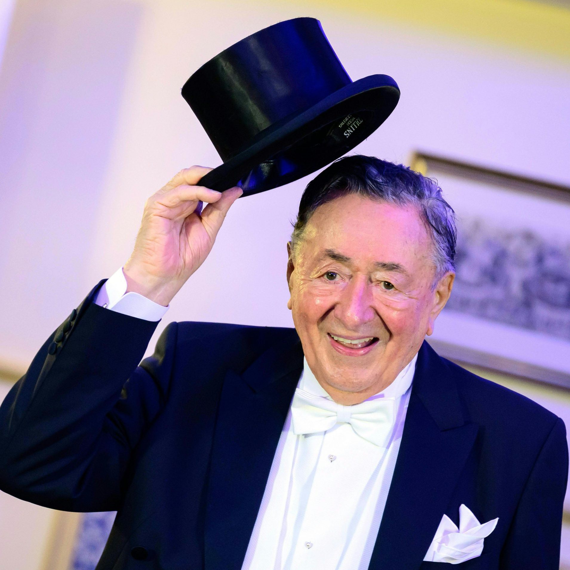 Richard Lugner ist als Baulöwe und Stargast-Host am Wiener Opernball bekannt.