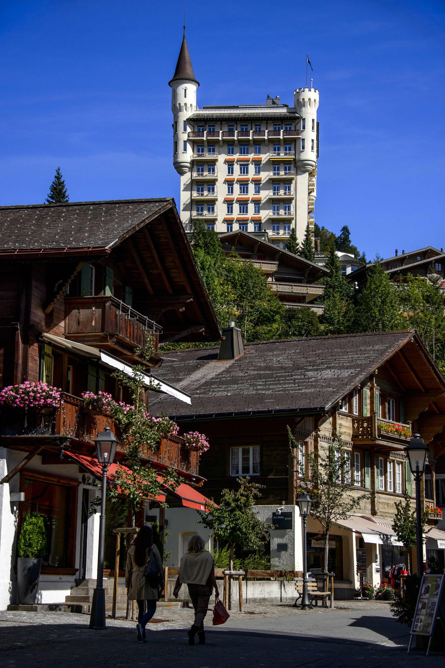 Das Gstaad Palace steht nicht nur für Luxus und Eleganz, sondern auch für seine Bereitschaft, auf die außergewöhnlichsten Wünsche seiner Gäste einzugehen.