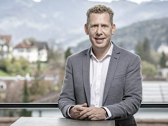 „Es ist so wichtig, dass die Vorarlberger:innen jetzt Unterstützung erhalten“, betont AK-Präsident Bernhard Heinzle, „und die erhalten sie bei uns!“