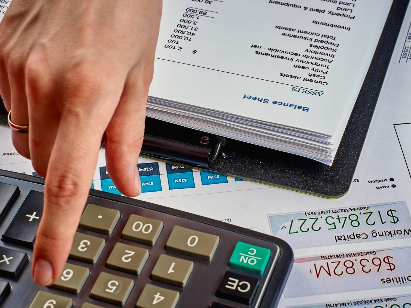 Jedes 8. Unternehmen ist bei Bilanzen säumig. Jedes 8. Unternehmen ist bei Bilanzen säumig.