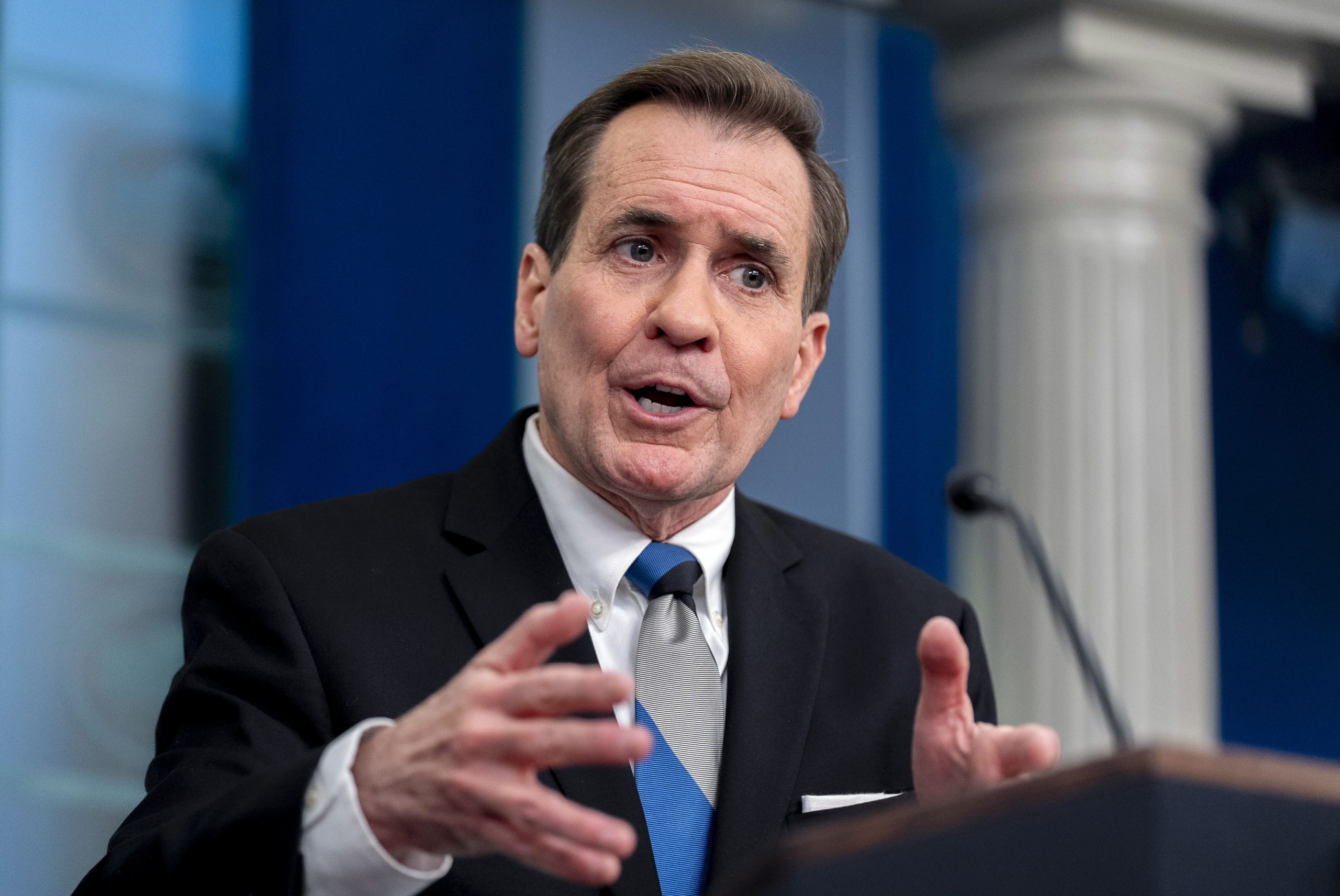 Es handle sich um ein "umfangreiches Sanktionspaket", kündigte der Kommunikationsdirektor des Nationalen Sicherheitsrates der USA, John Kirby, an. Es handle sich um ein "umfangreiches Sanktionspaket", kündigte der Kommunikationsdirektor des Nationalen Sicherheitsrates der USA, John Kirby, an.