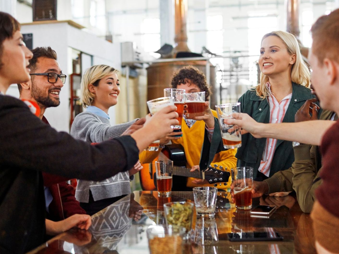 Ein US-Unternehmen bezahlt Mitarbeiter, wenn sie gemeinsam was trinken gehen.