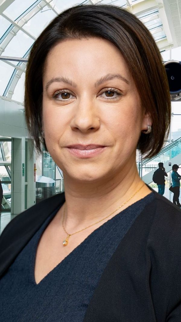 PRONEBNER Verena, was tun wenn es zu Verspätungen oder Ausfällen im Flugverkehr kommt.