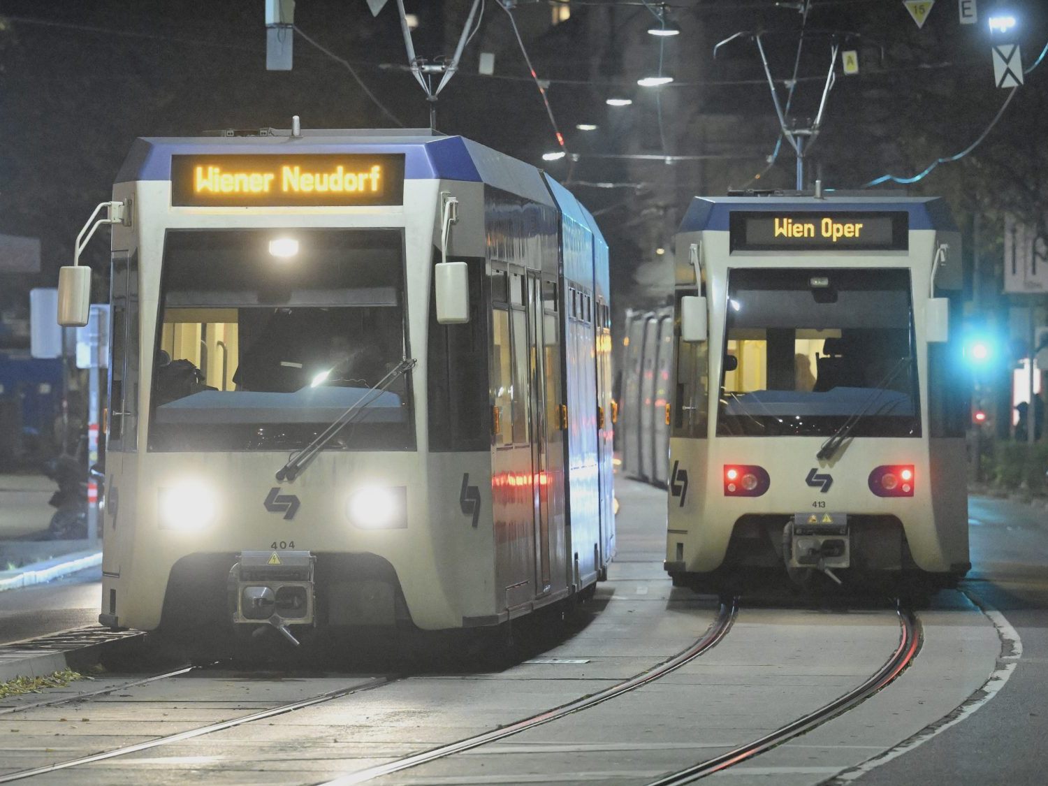 Baustellen führen zu betrieblichen Einschränkungen bei der Badner Bahn.