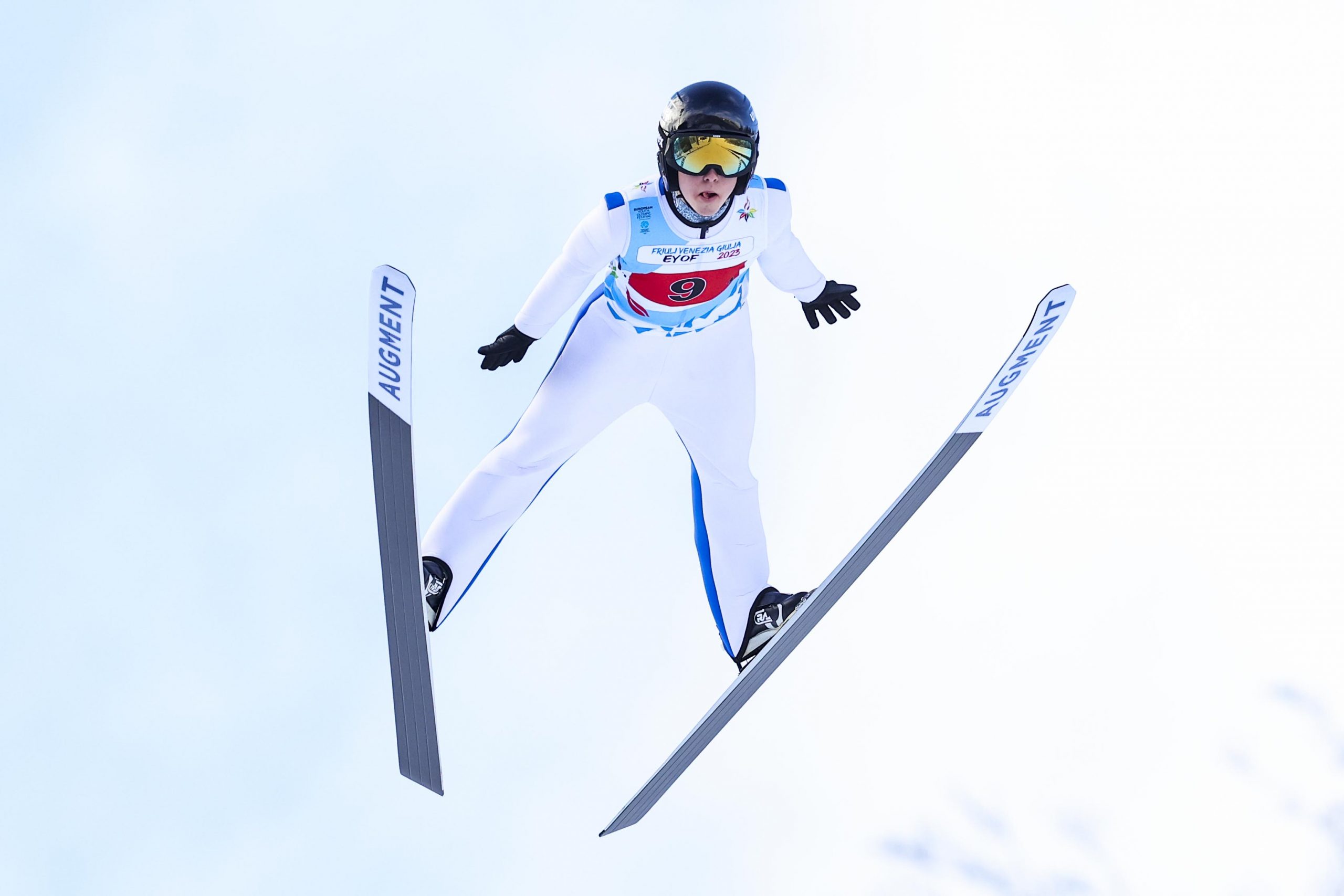 Europäisches Olympisches Jugendfestival Friaul-Julisch Venetien Skispringen, Mannschaft Jungen. Das Bild zeigt Johannes Poelz Europäisches Olympisches Jugendfestival Friaul-Julisch Venetien Skispringen, Mannschaft Jungen. Das Bild zeigt Johannes Poelz
