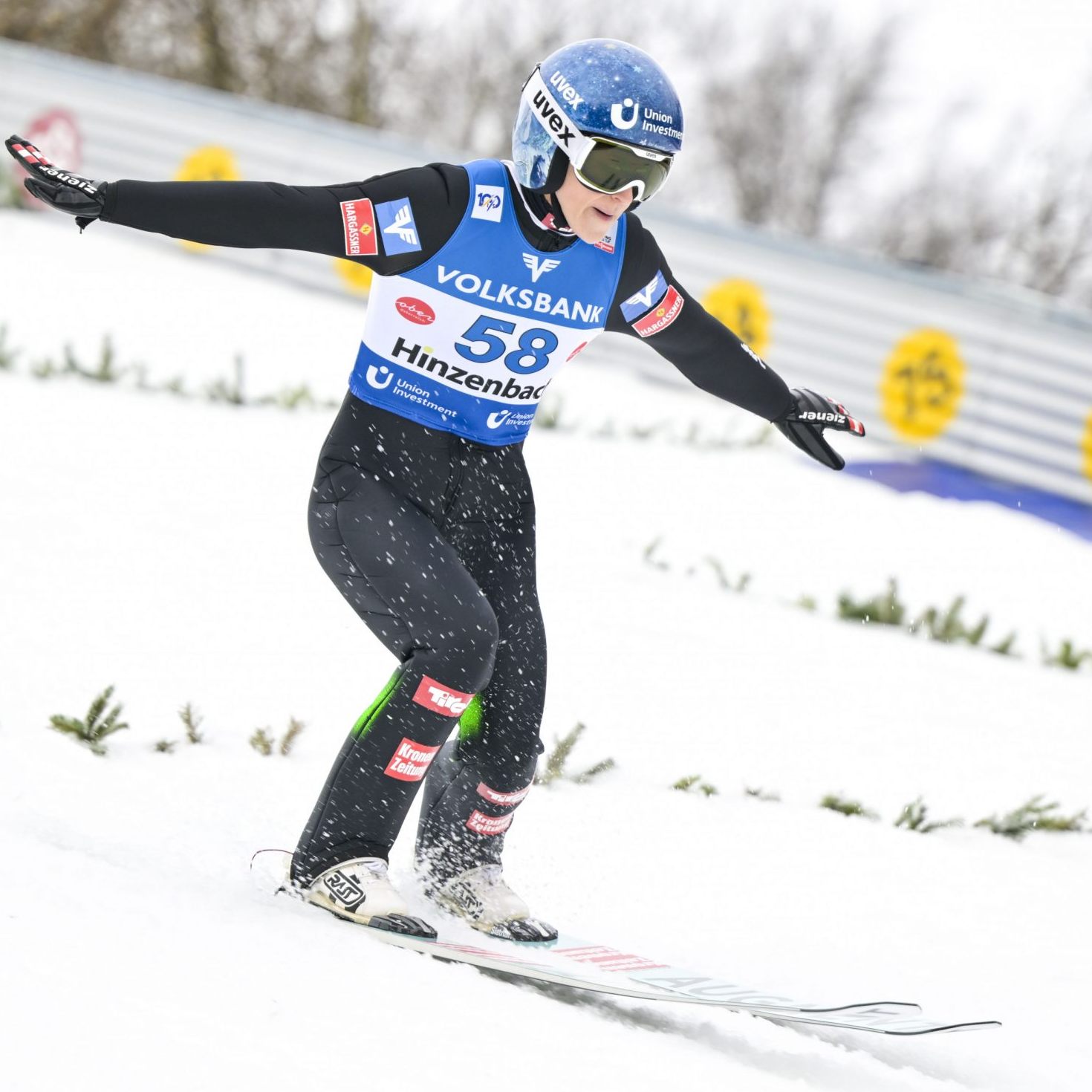 Punktlandung für Eva Pinkelnig: Vorarlbergerin feiert in Hinzenbach ihren 13. Weltcupsieg.