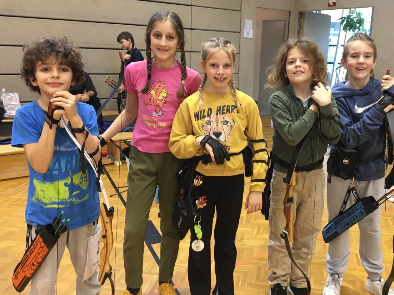 v. l.: Clemens, Johanna, Katharina, Eliah und Noah v. l.: Clemens, Johanna, Katharina, Eliah und Noah