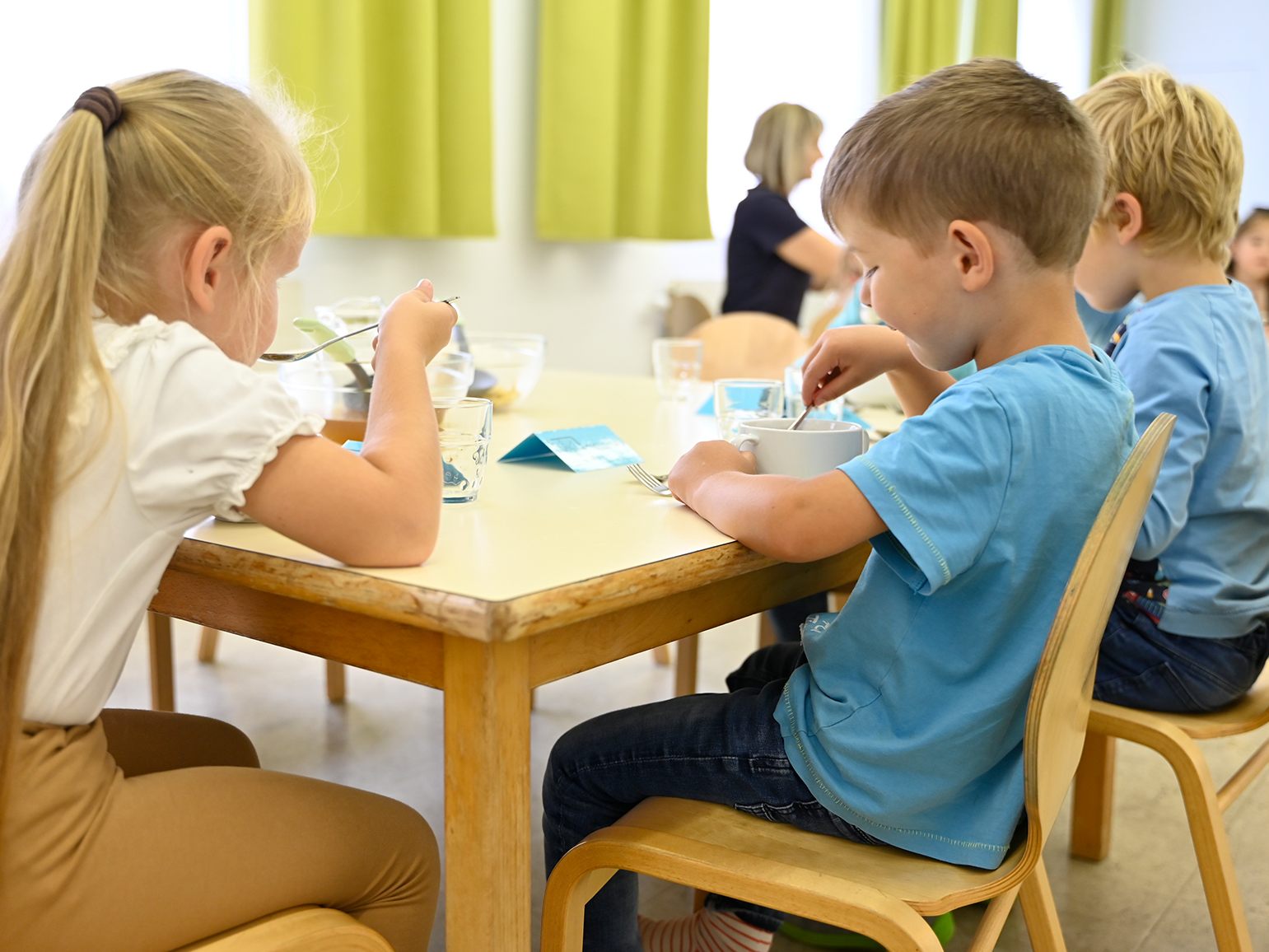 In Rankweil gibt es ein großes Angebot an Mittagsverpflegung in elementarpädagogischen Einrichtungen. In Rankweil gibt es ein großes Angebot an Mittagsverpflegung in elementarpädagogischen Einrichtungen.