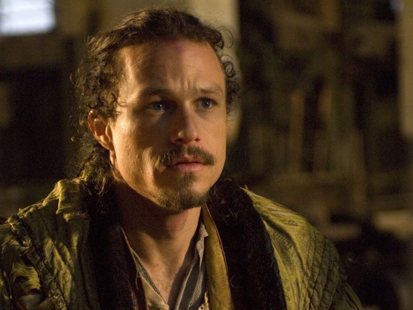 In einem Podcast gibt Regisseur Stephen Gaghan (58) Einblicke in die Pläne, die er noch mit Ledger hatte. In einem Podcast gibt Regisseur Stephen Gaghan (58) Einblicke in die Pläne, die er noch mit Ledger hatte.