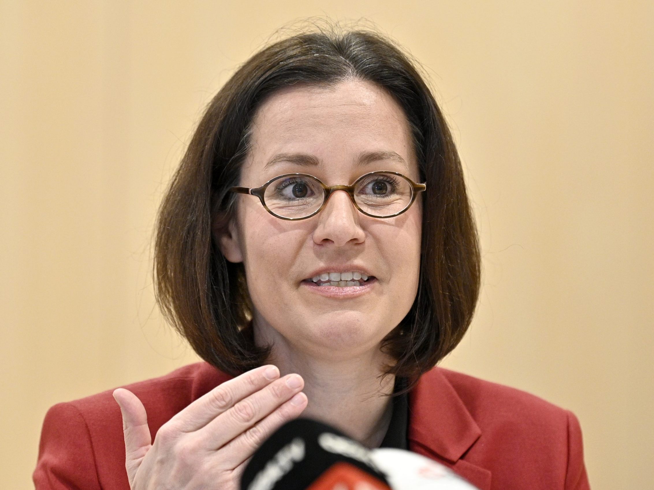 Diakonie-Direktorin Moser kritisiert die Leitkultur-Diskussion.