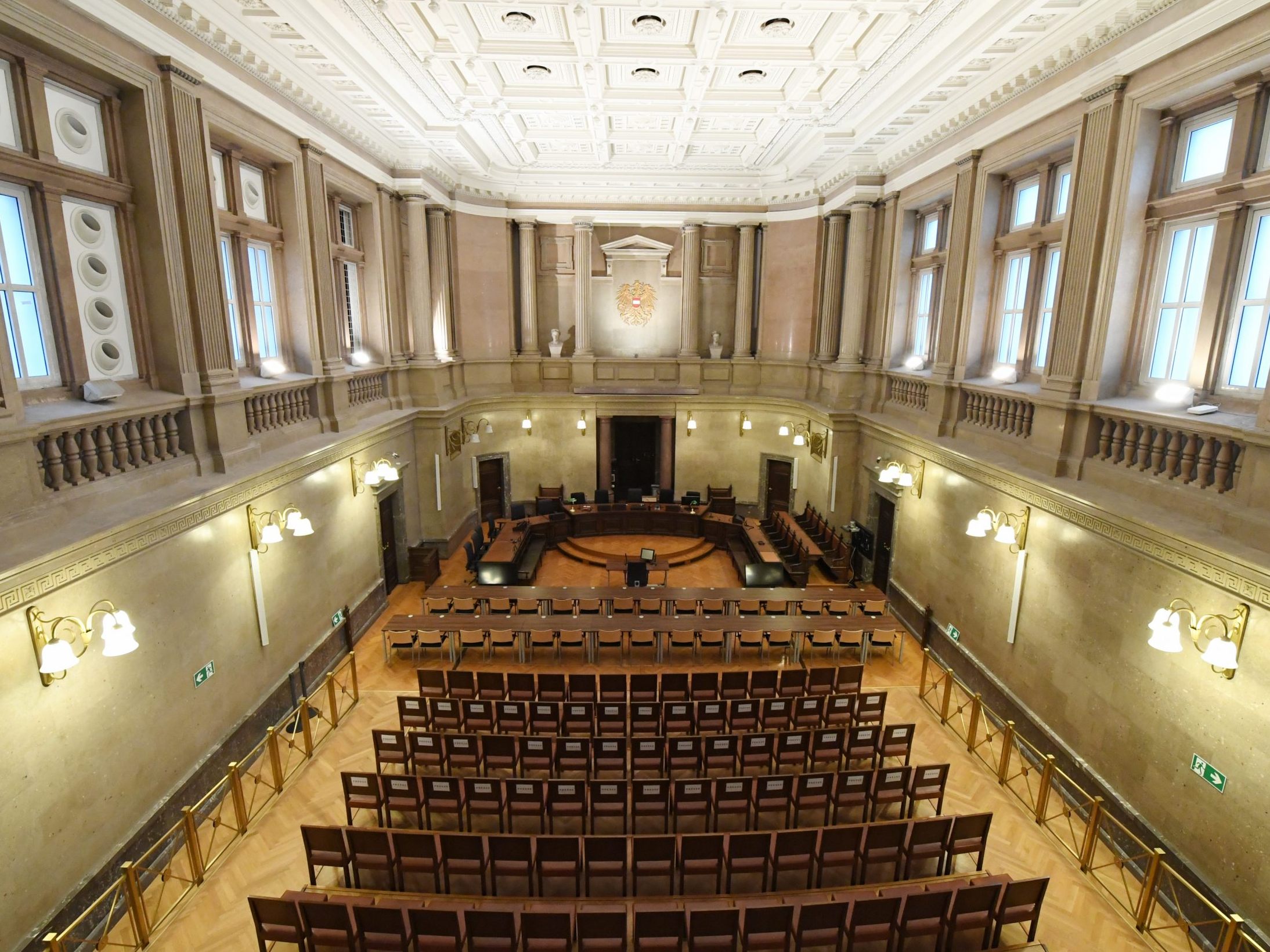 Ein 80-jähriger Wiener musste sich in einem Drogenprozess verantworten.