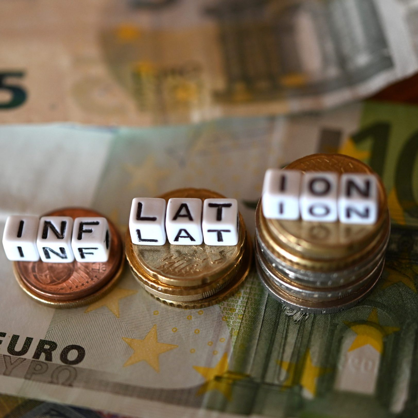 Nationalbank sieht für dieses Jahr einen Inflationsrückgang.