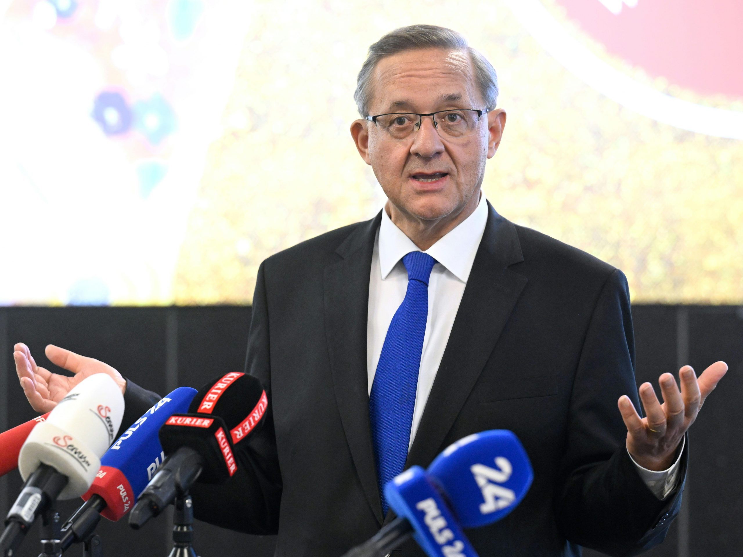 Der WKÖ-Luftfahrtsobmann sieht ein "verantwortungsloses" Vorgehen der Arbeitnehmervertreter.