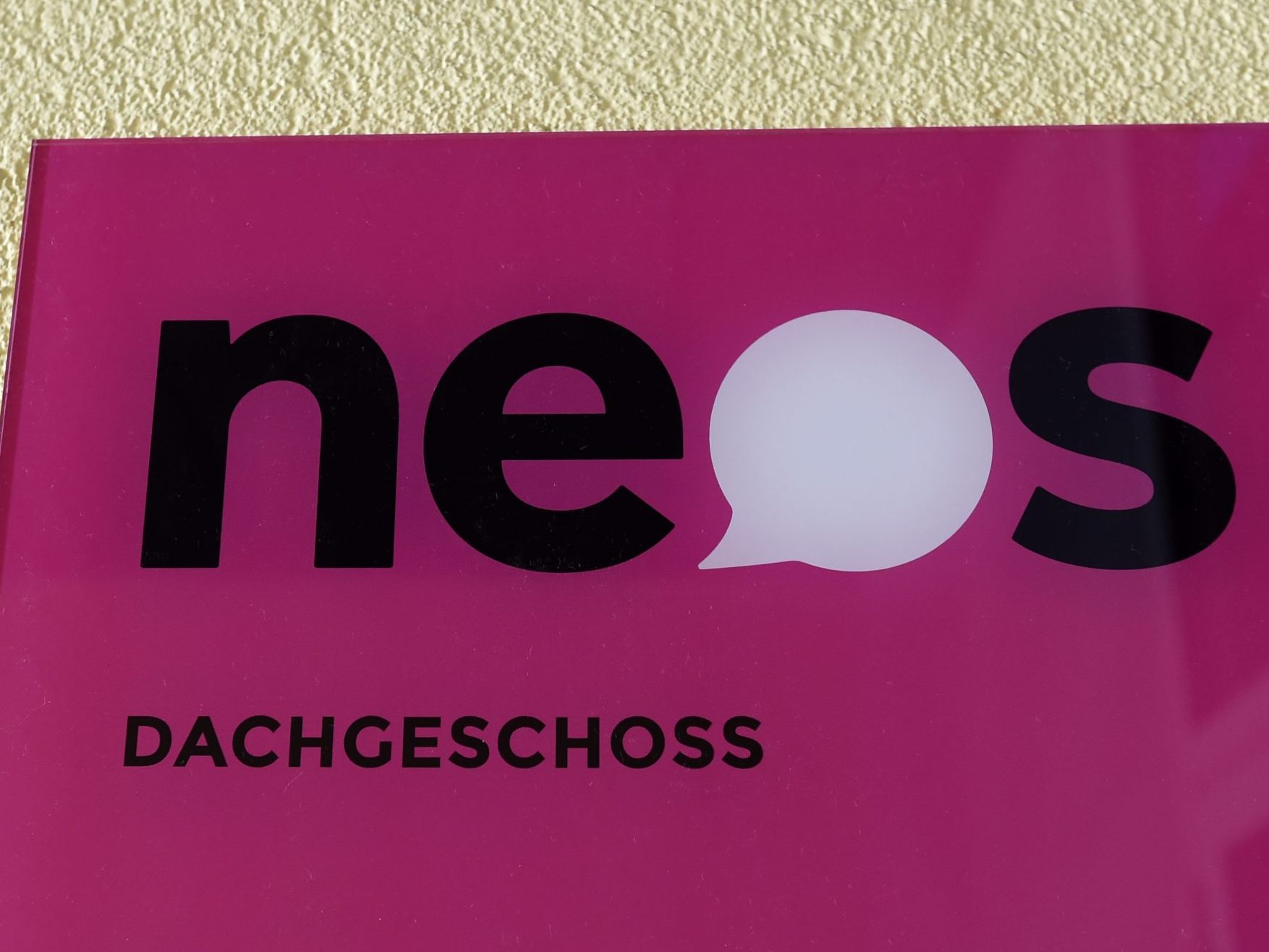 Die NEOS wollen mehr Budget für Erasmus+. Die NEOS wollen mehr Budget für Erasmus+.