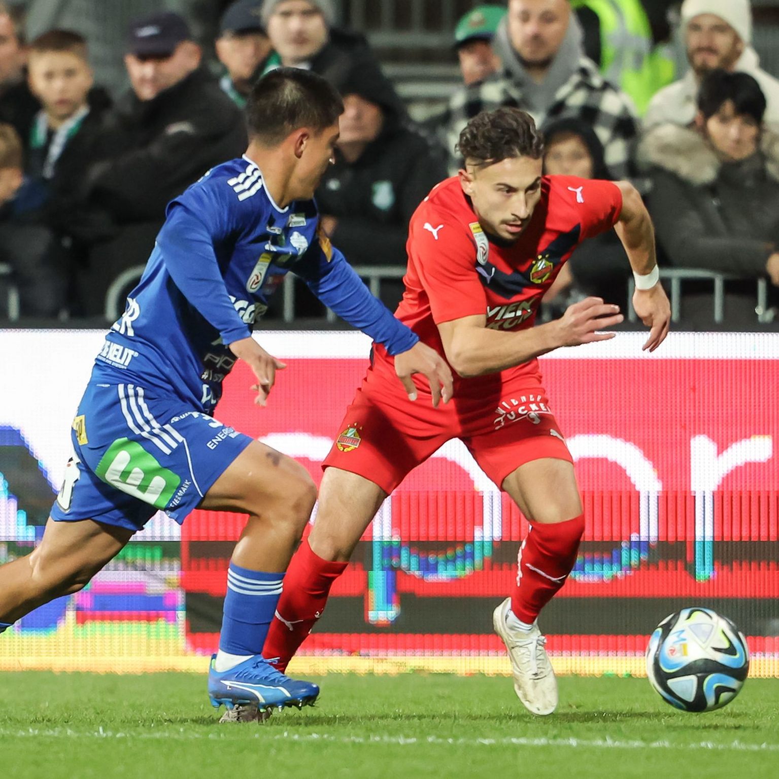 In Hartberg will Rapid Wien drei Punkte einfahren.