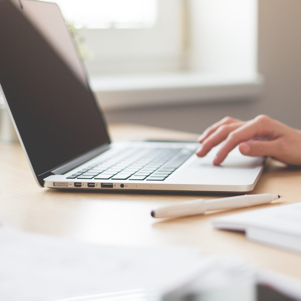 Jeder Zweite würde laut einer Studie eher kündigen, als Abstriche im Job zu machen.