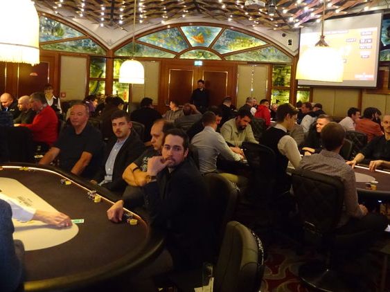 Es herrschte über den ganzen Abend hinweg eine gute Stimmung.