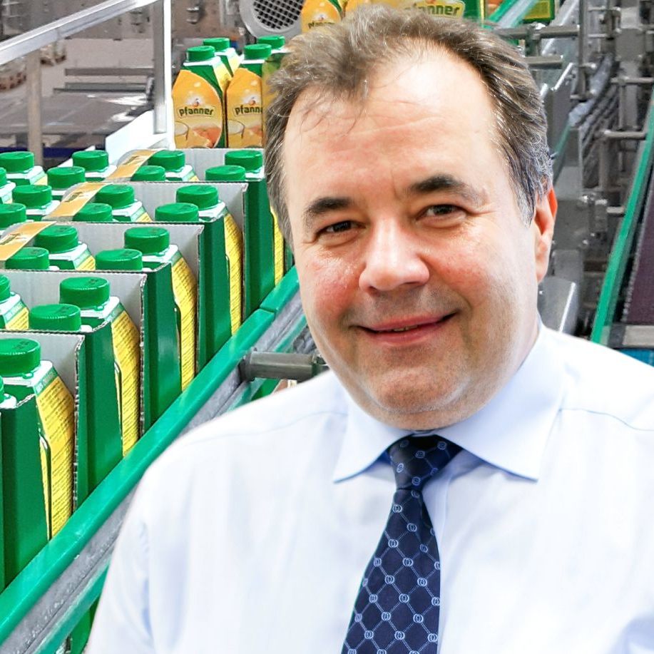 Seit über 25 Jahren ist Peter Pfanner Geschäftsführer von Pfanner Fruchtsaft.