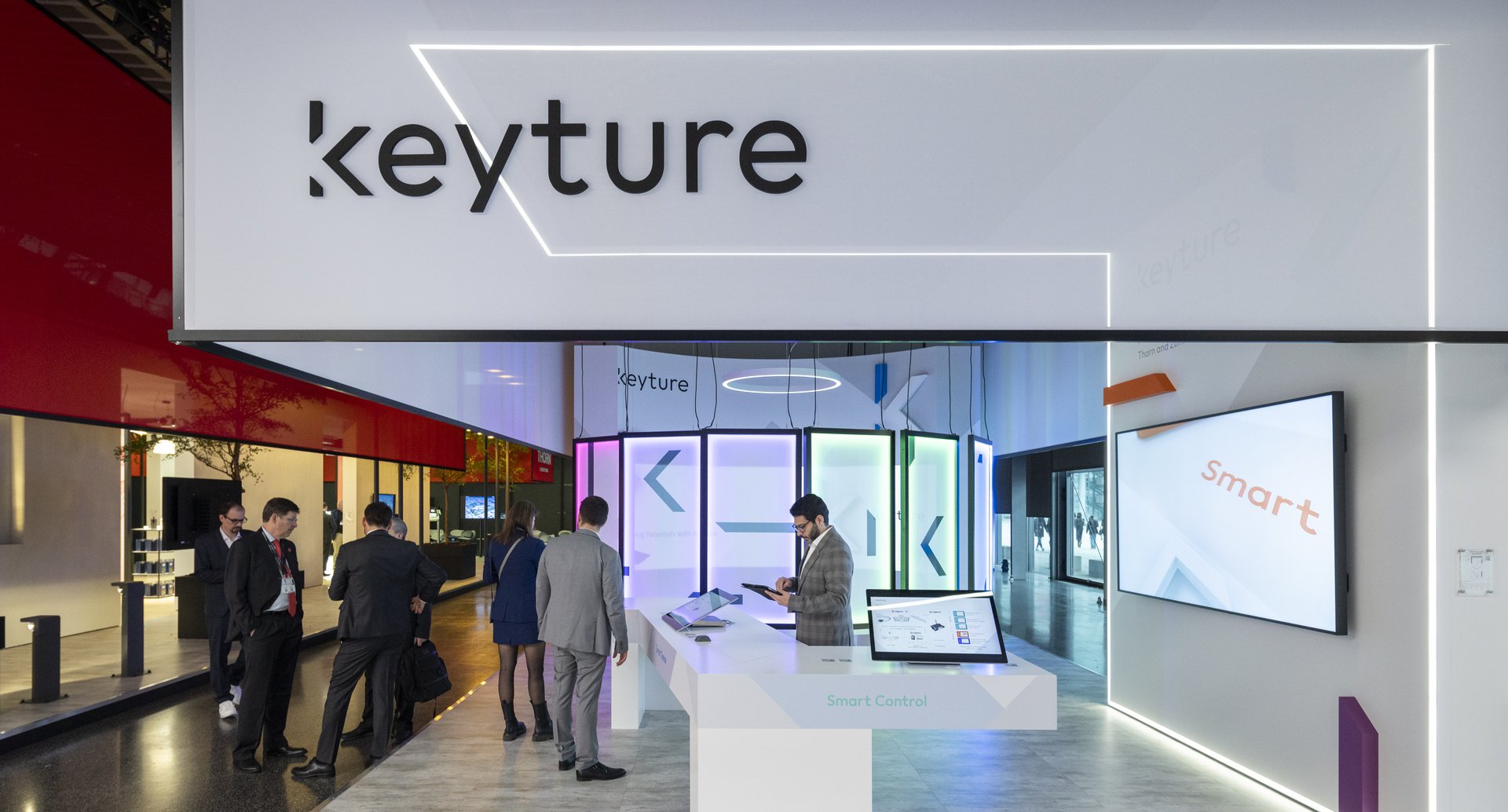 Zumtobel Group stellte ihre neue IoT-Produktmarke Keyture erstmals öffentlich vor. Zumtobel Group stellte ihre neue IoT-Produktmarke Keyture erstmals öffentlich vor.
