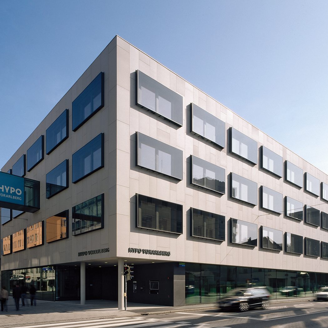 Die Hypo Vorarlberg wurde von der Signa vom Bankgeheimnis enthoben.