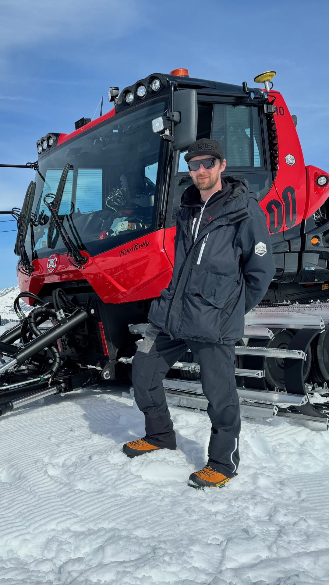 Manfred Thöny präpariert den Kurs für den Weltcup Montafon.