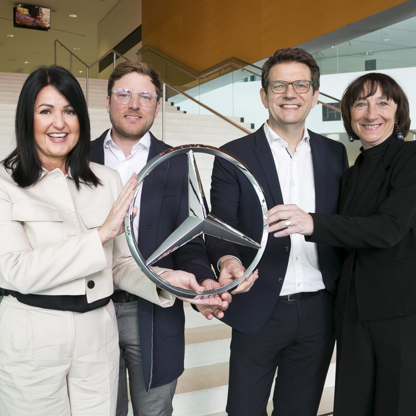 Mercedes-Benz ist neuer Partner der Bregenzer Festspiele.