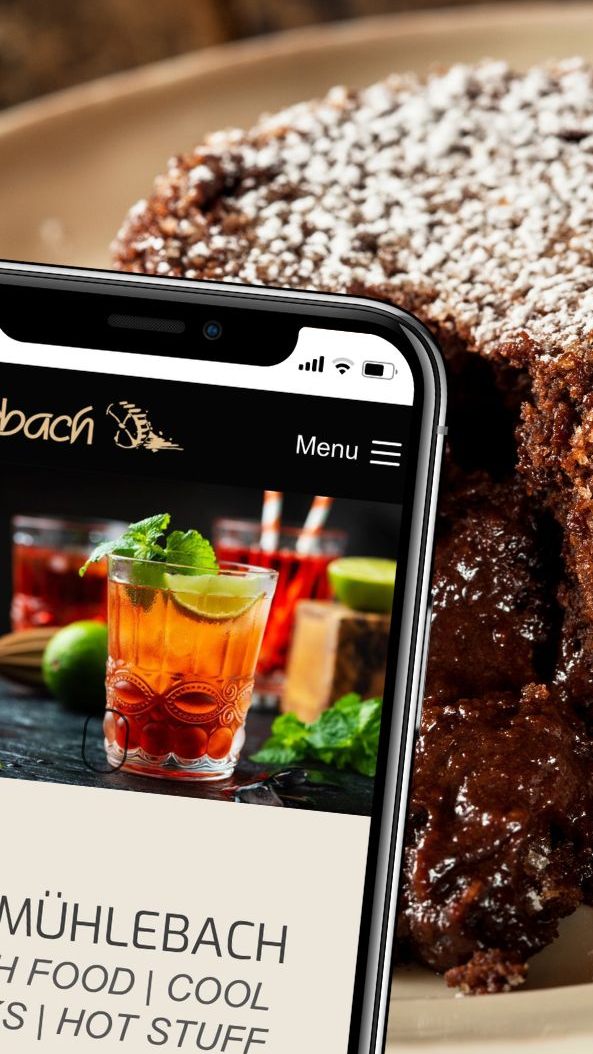 Am Abend können Gäste hier auch Cocktails zu lässigen Beats genießen.