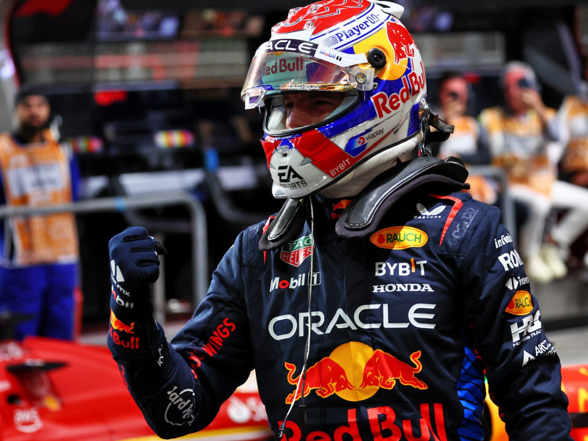 Macht der interne Red-Bull-Machtkampf Max Verstappen langsamer? Bisher definitiv nicht. Macht der interne Red-Bull-Machtkampf Max Verstappen langsamer? Bisher definitiv nicht.