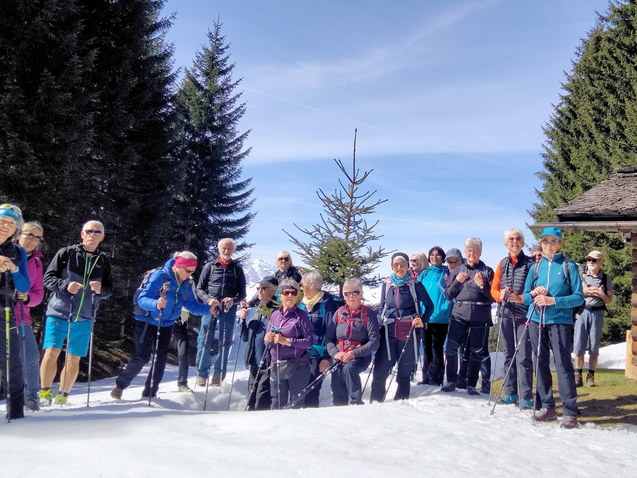 Bei herrlichem Sonnenschein trafen sich die Wanderfreunde von VORARLBERG 50plus am Kristberg