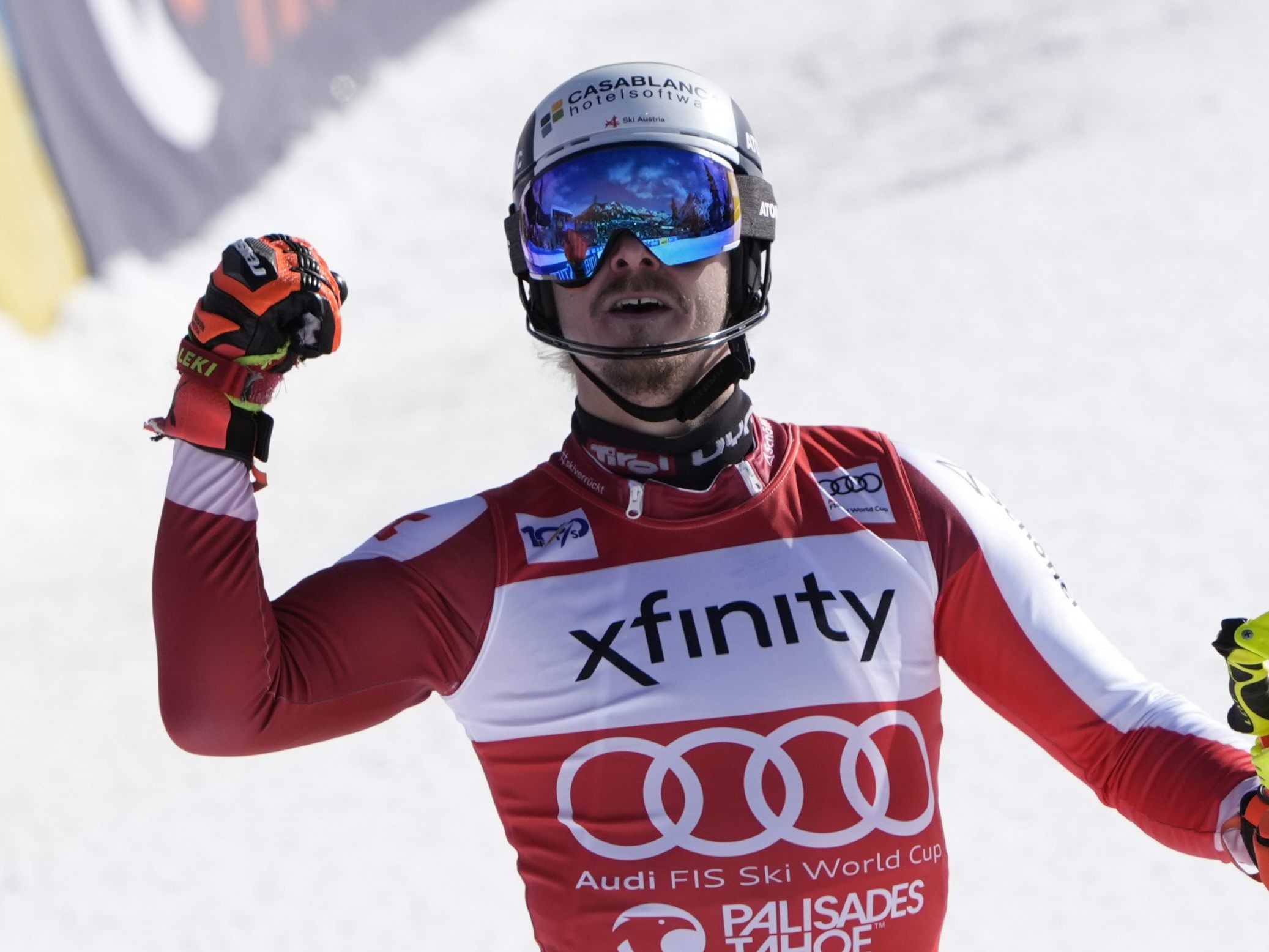 Manuel Feller hat die Slalom-Kugel schon fix.