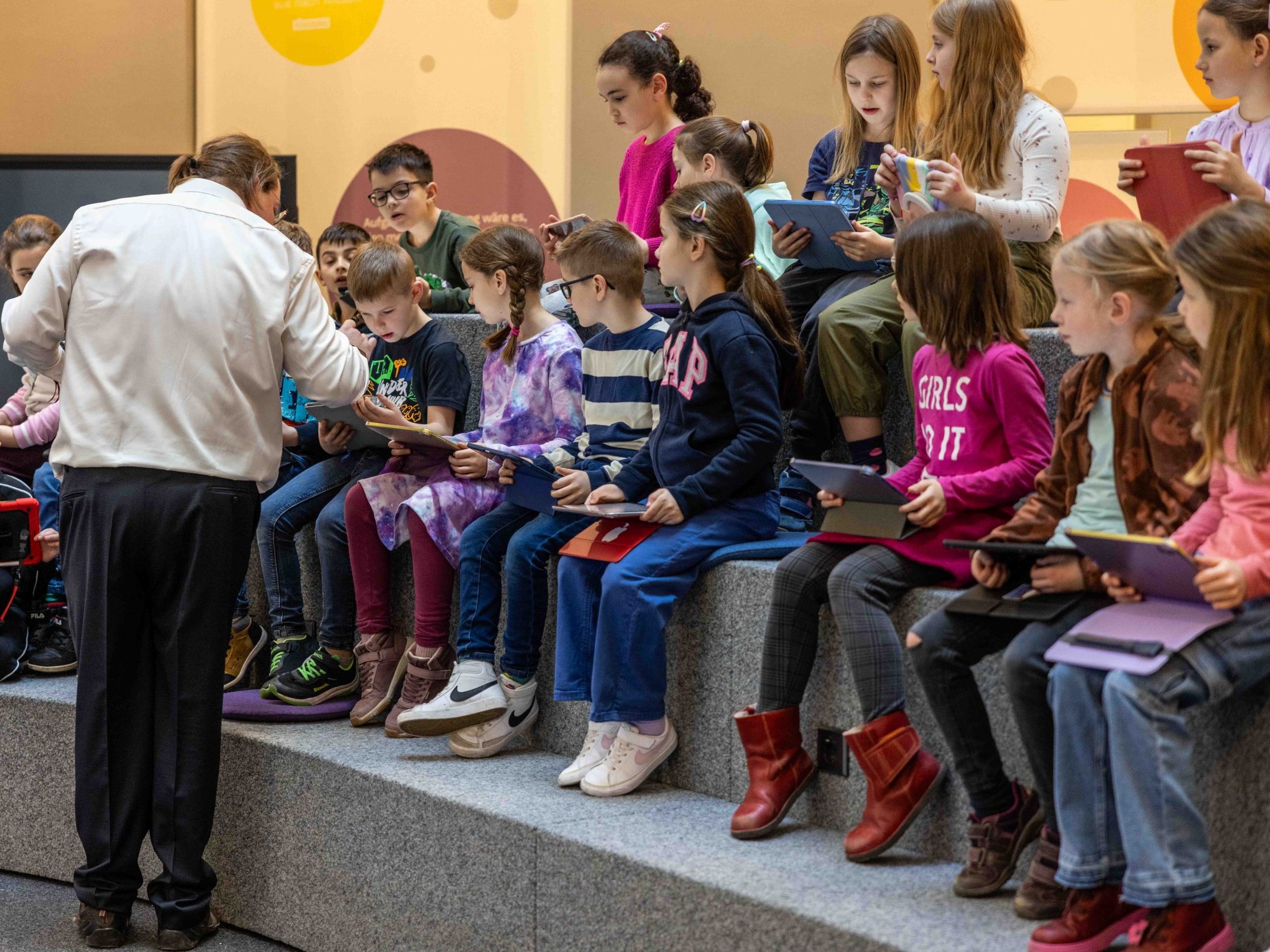 Wiener Volksschulklassen haben die Möglichkeit aus einem vielfältigen Workshop-Angebot zu wählen.