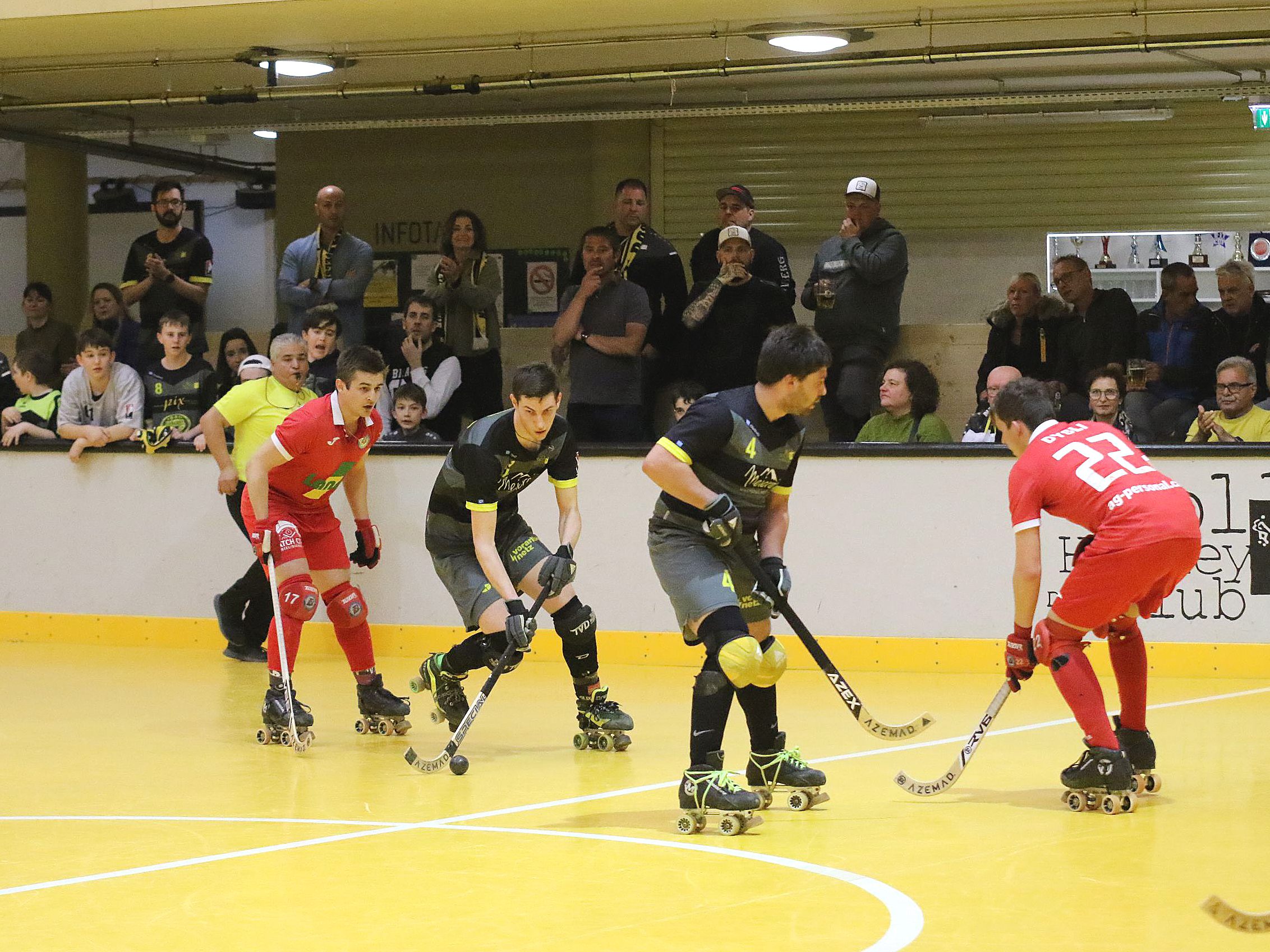 Diesen Samstag geht es beim Heimspiel gegen Diessbach für den RHC um den Einzug in die Playoffs. Diesen Samstag geht es beim Heimspiel gegen Diessbach für den RHC um den Einzug in die Playoffs.