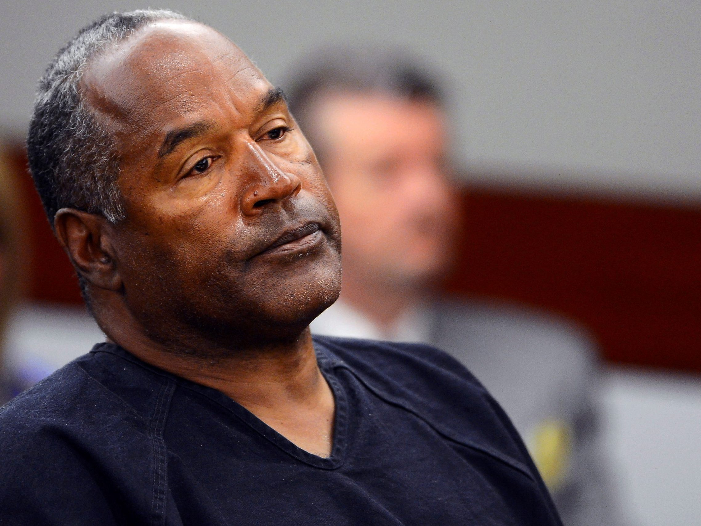 O.J. Simpson ist nicht mehr am Leben. O.J. Simpson ist nicht mehr am Leben.