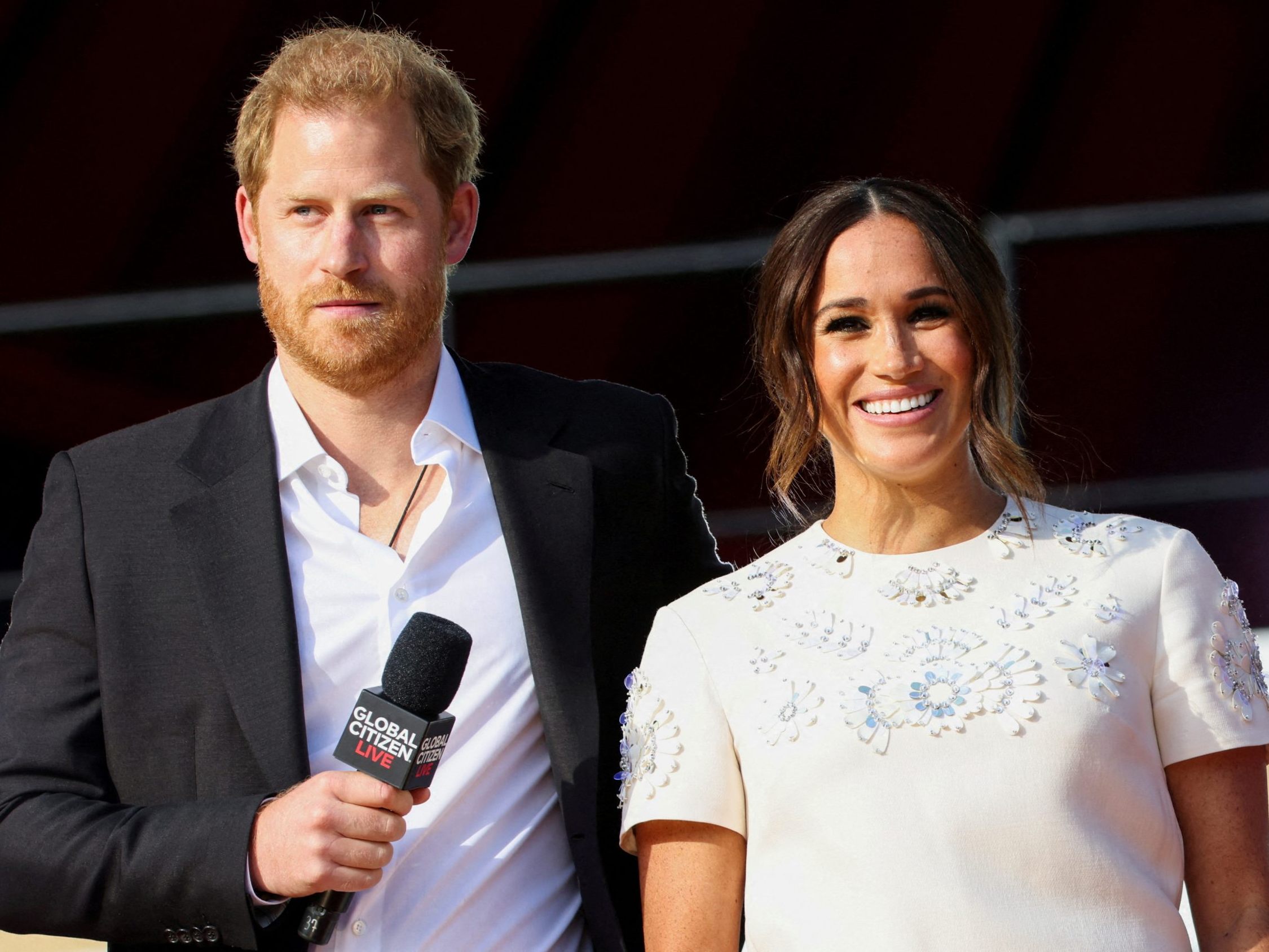 Harry und Meghan kündigten zwei Netflix-Serien an. Harry und Meghan kündigten zwei Netflix-Serien an.