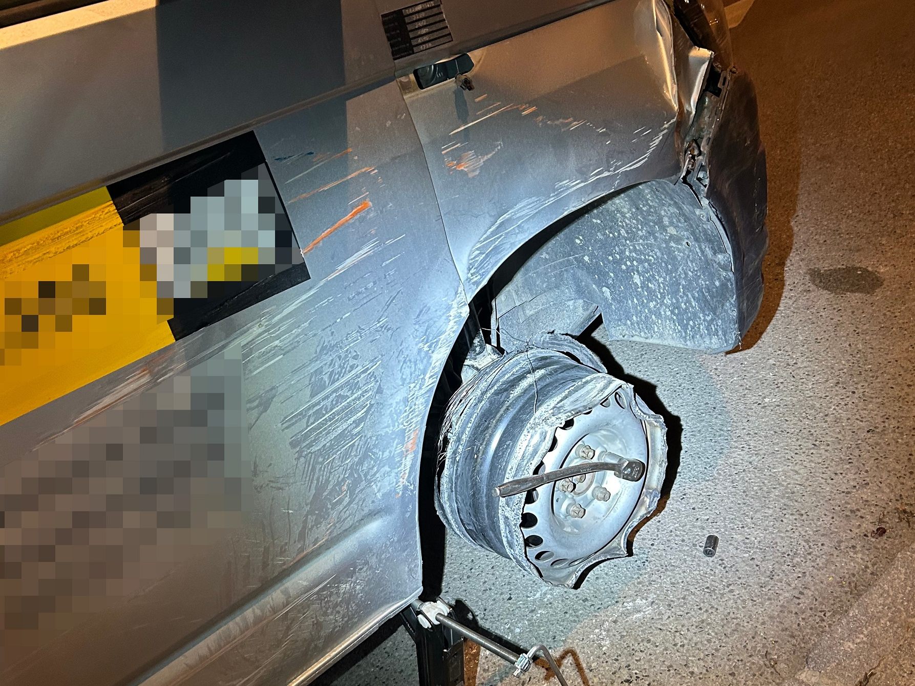 Ein Verkehrsunfall mit Fahrerfluch unter Alkoholeinfluss geschah in St. Pölten.