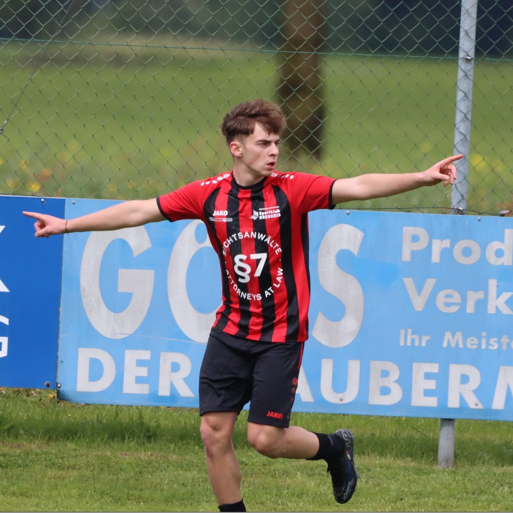 Dreifachtorschütze Enes Keskin schoss Viktoria Bregenz im Alleingang K.o.