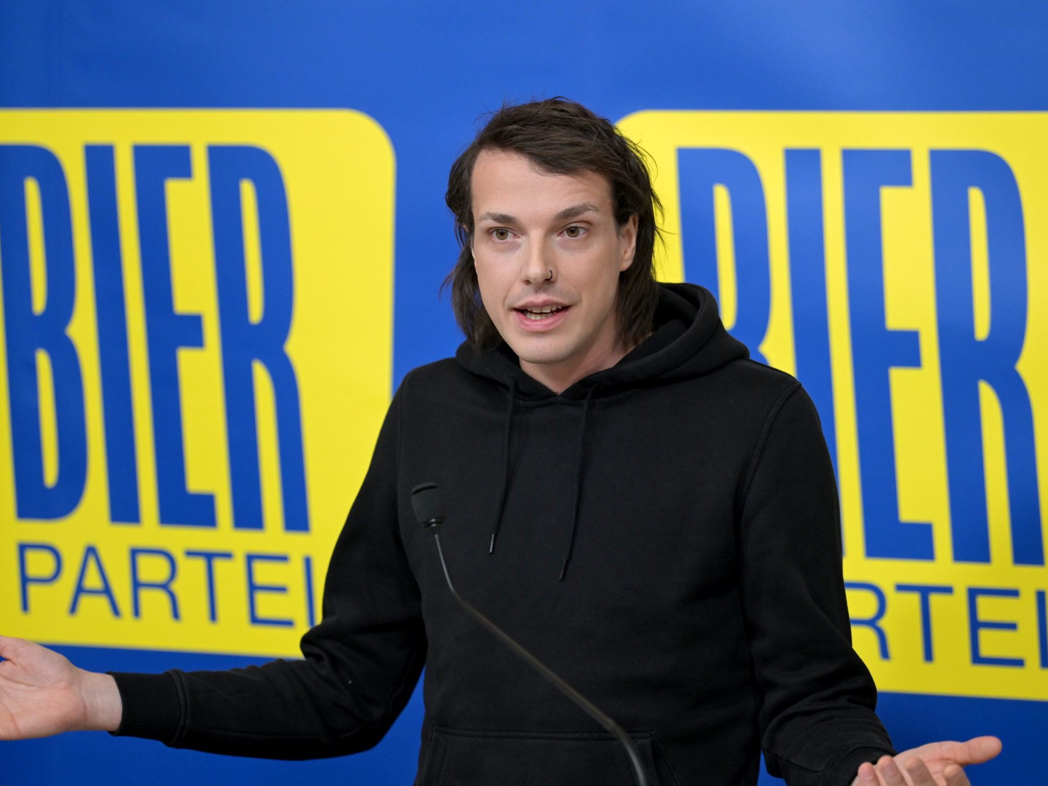 Bierpartei-Gründer Wlazny. Bierpartei-Gründer Wlazny.