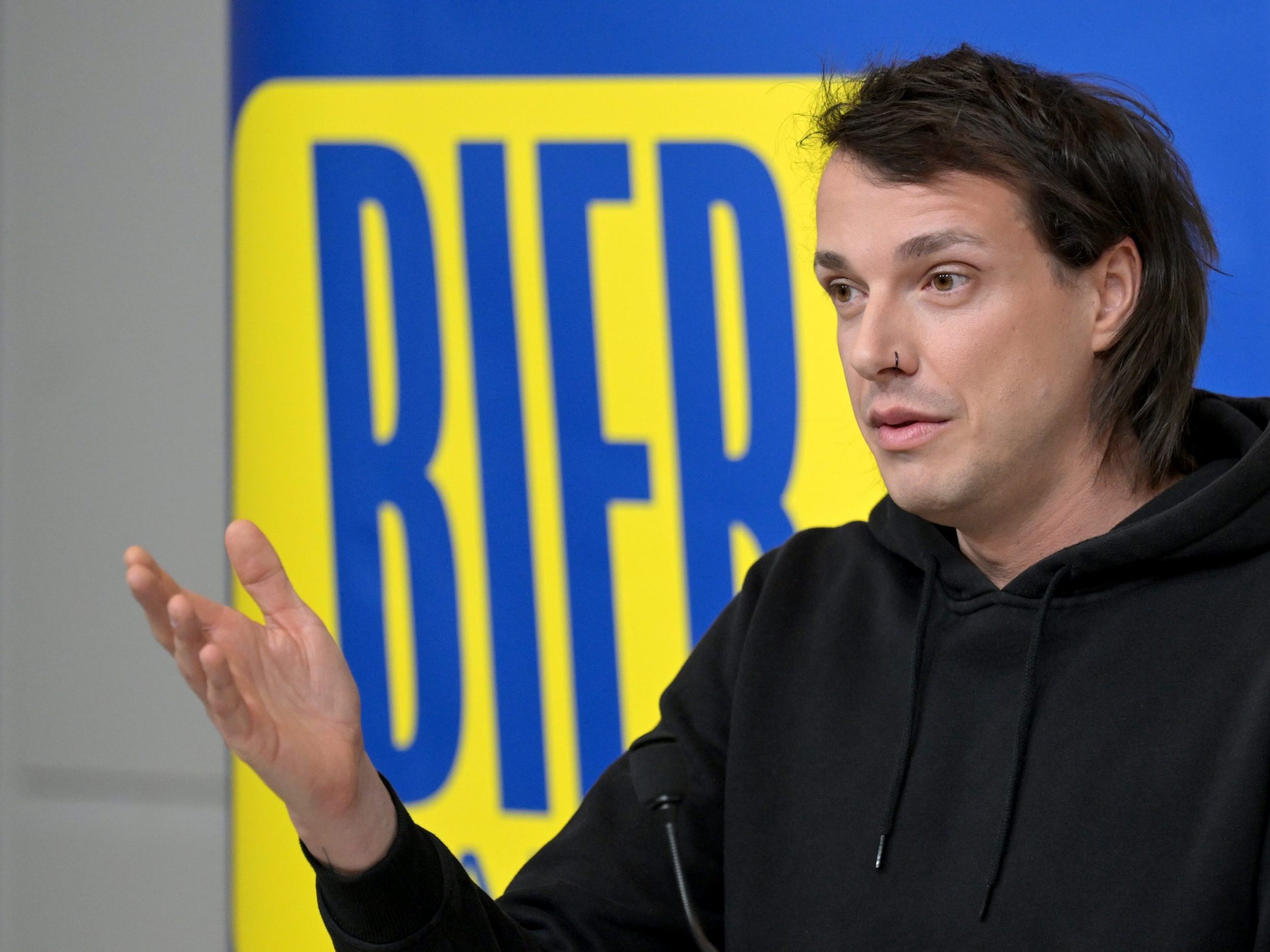 Dominik Wlazny - Gründer der Bierpartei Dominik Wlazny - Gründer der Bierpartei