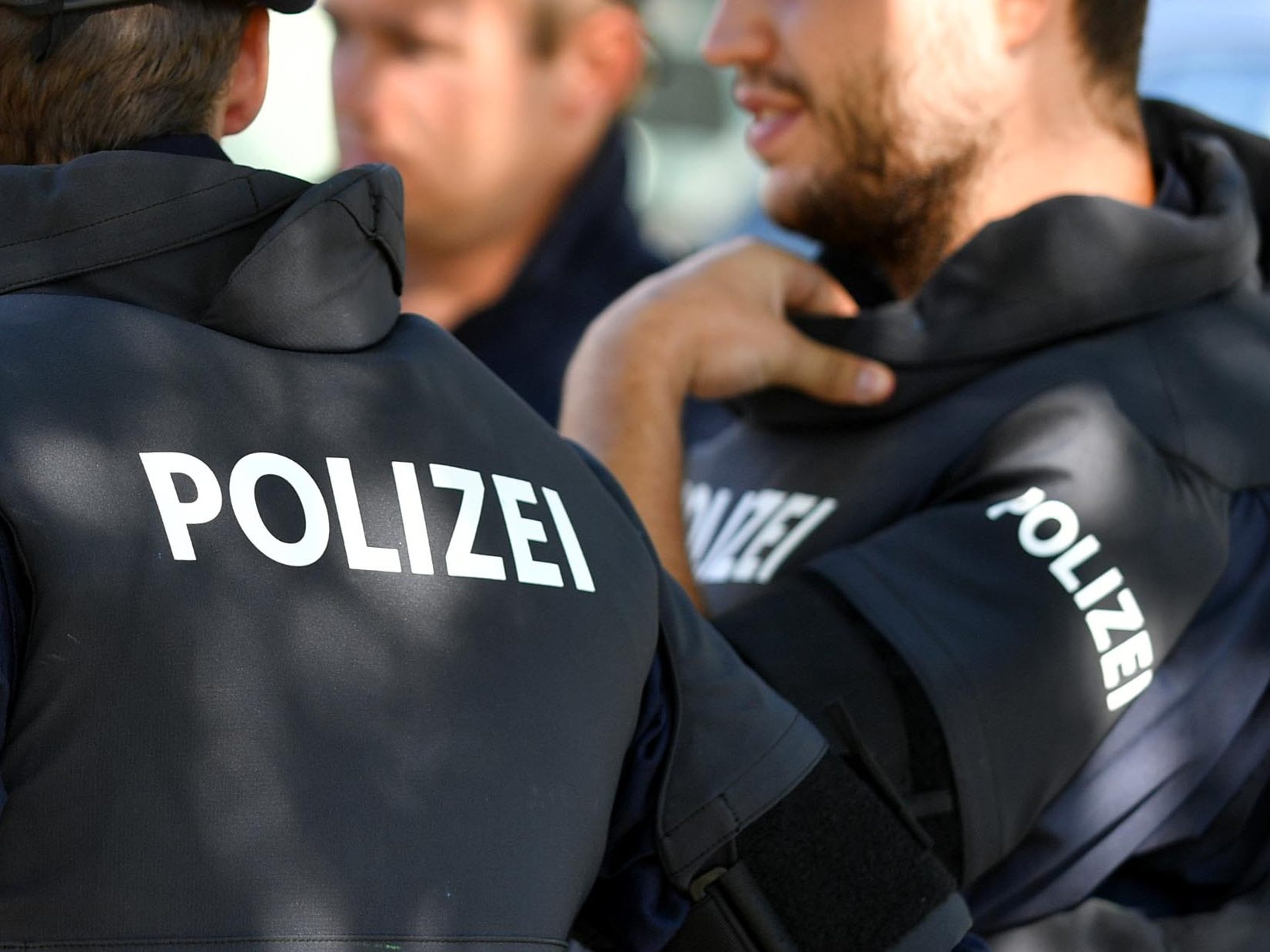Zwei Wiener Polizisten wurden verletzt.