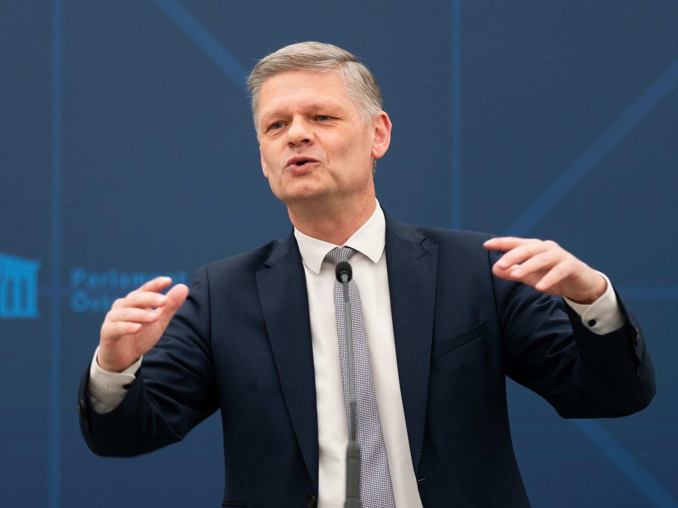 Hanger nannte Kickl "Sicherheitsrisiko".