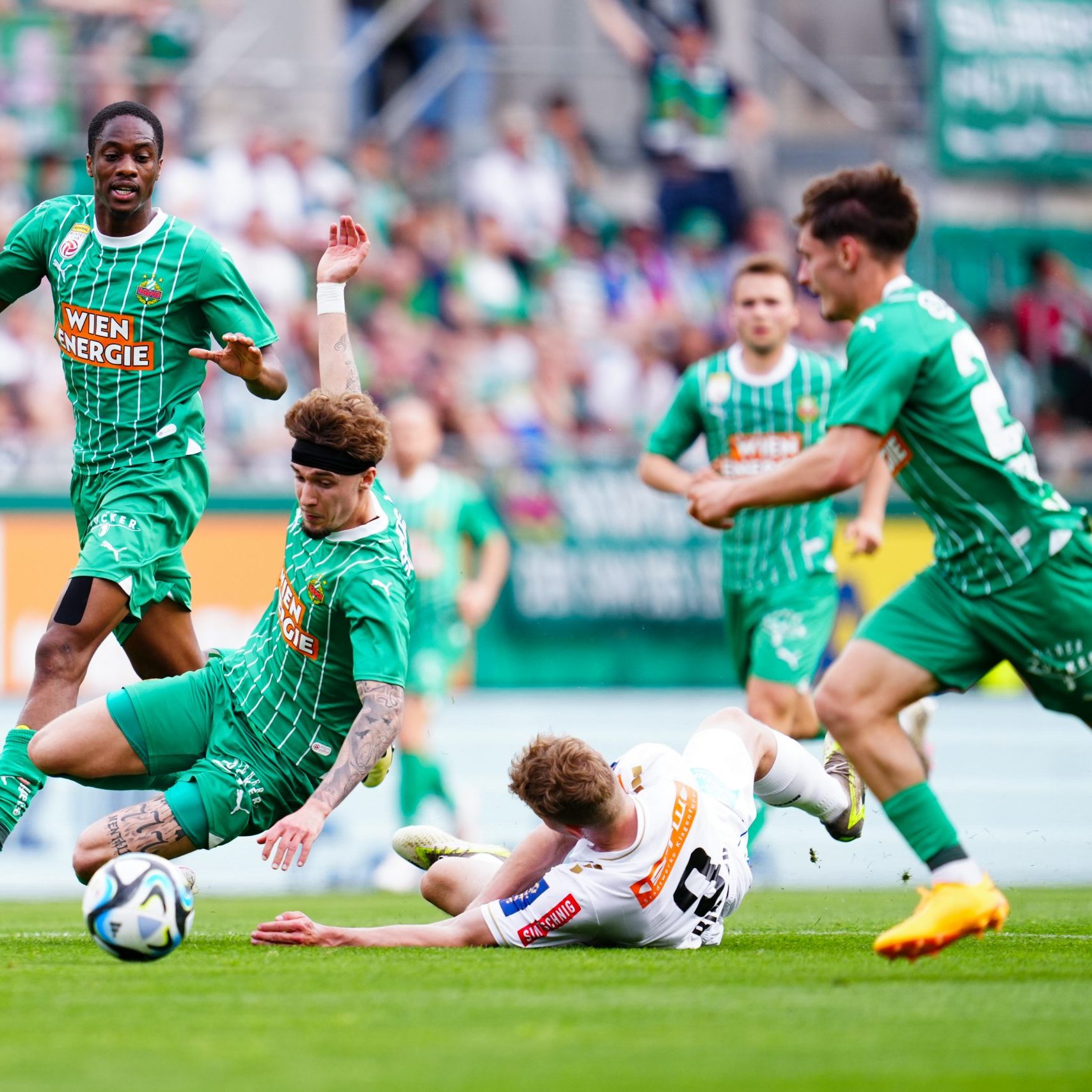 Rapid Wien und Austria Klagenfurt trennten sich mit 1:1-Unentschieden.