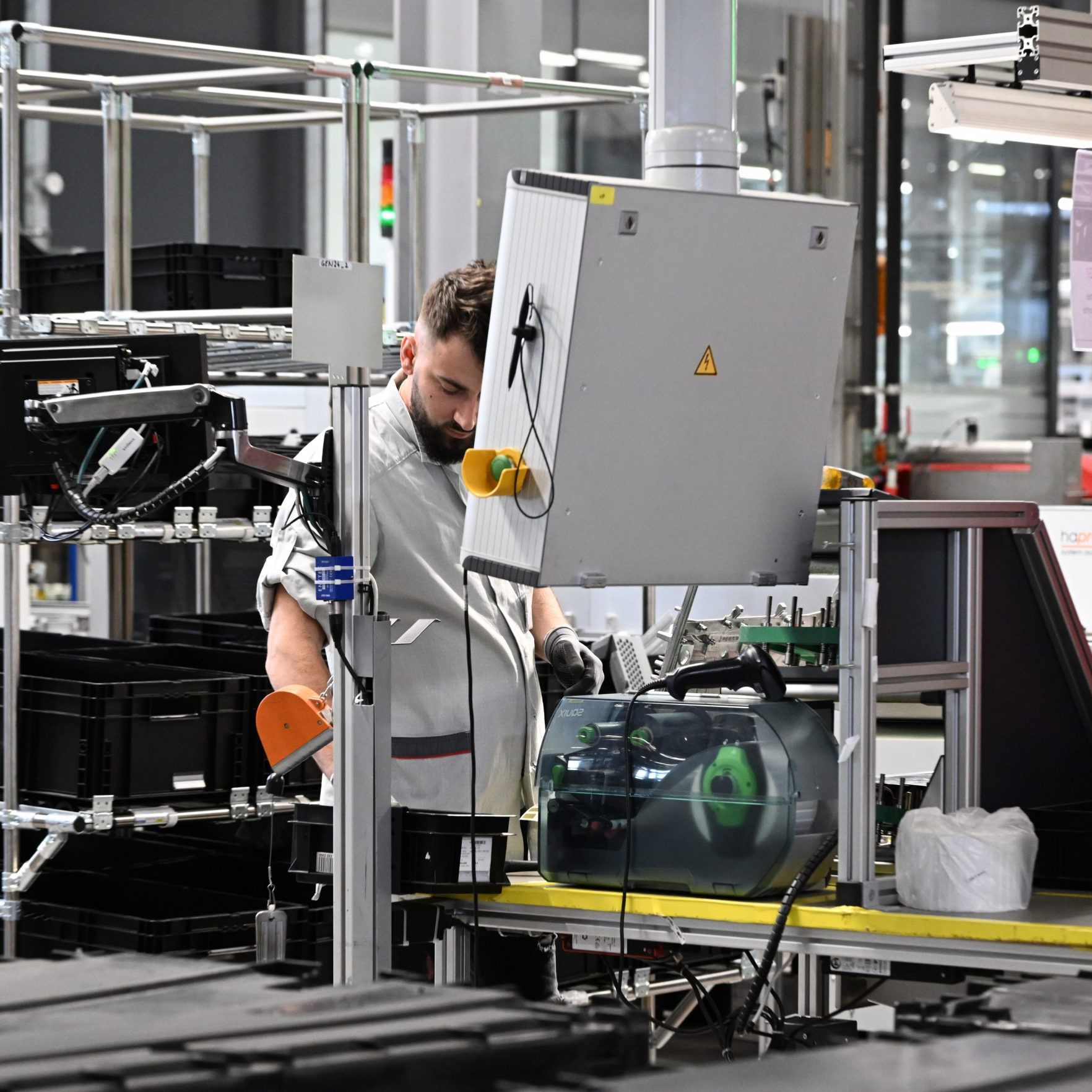 Auch in der Elektroindustrie drohen Streiks.