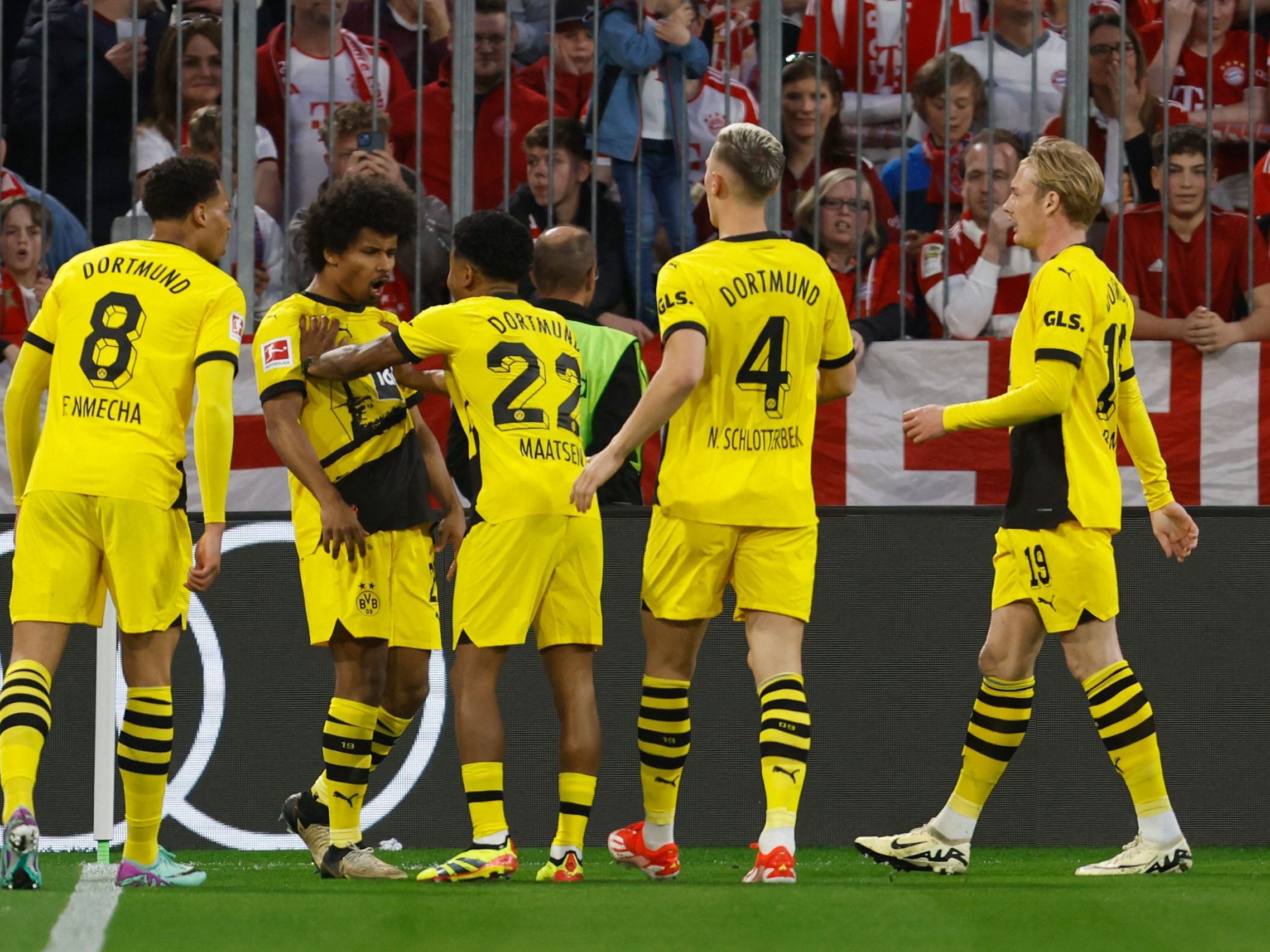 Der BVB trifft im CL-Viertelfinale auf Atletico Madrid. Der BVB trifft im CL-Viertelfinale auf Atletico Madrid.