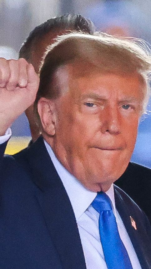 Donald Trump: Umfassendes Profil des ehemaligen US-Präsidenten und Präsidentschaftskandidaten 2024.