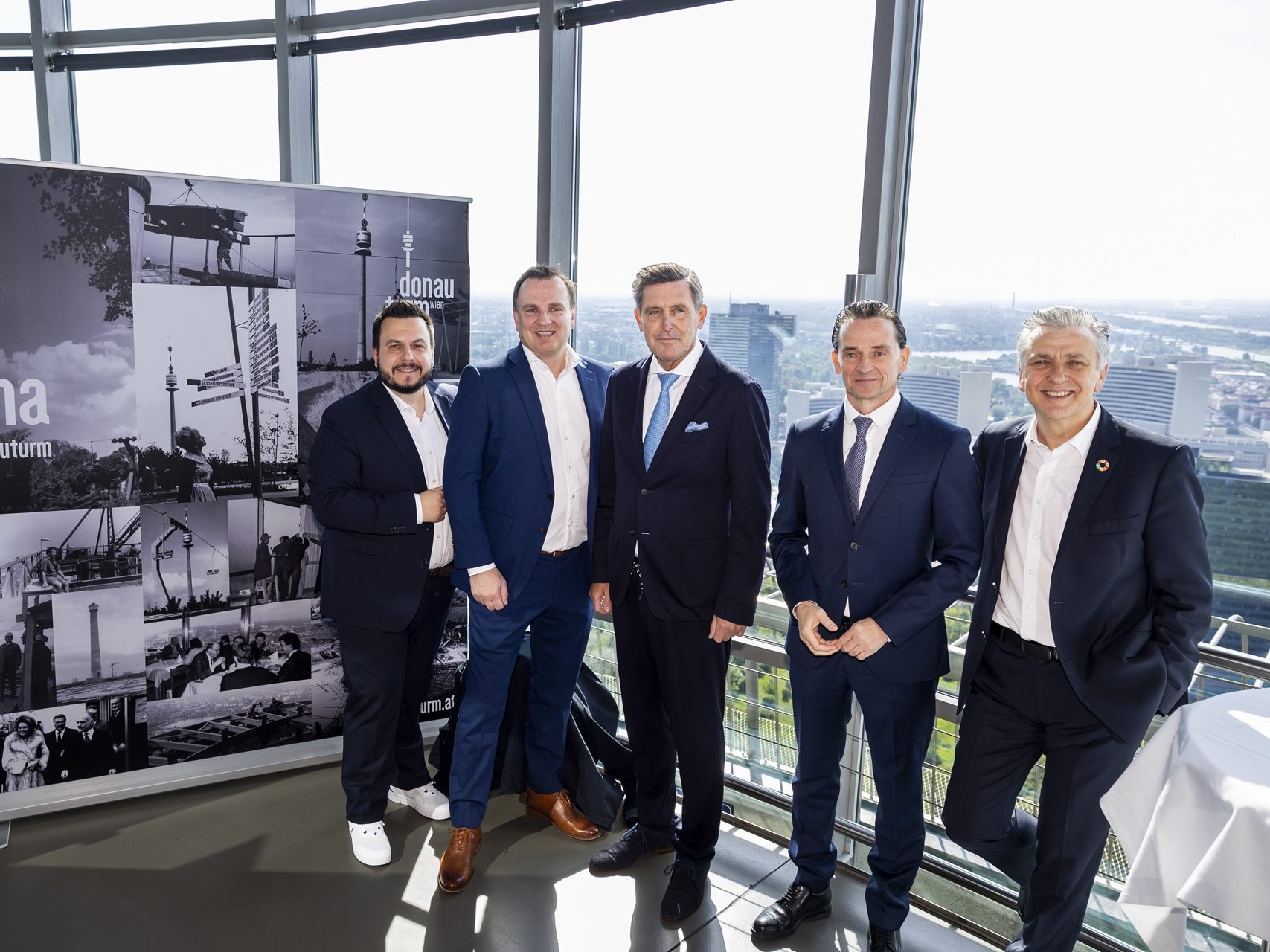 Rund 23 Millionen Menschen haben den Donauturm seit seiner Eröffnung 1964 besucht.