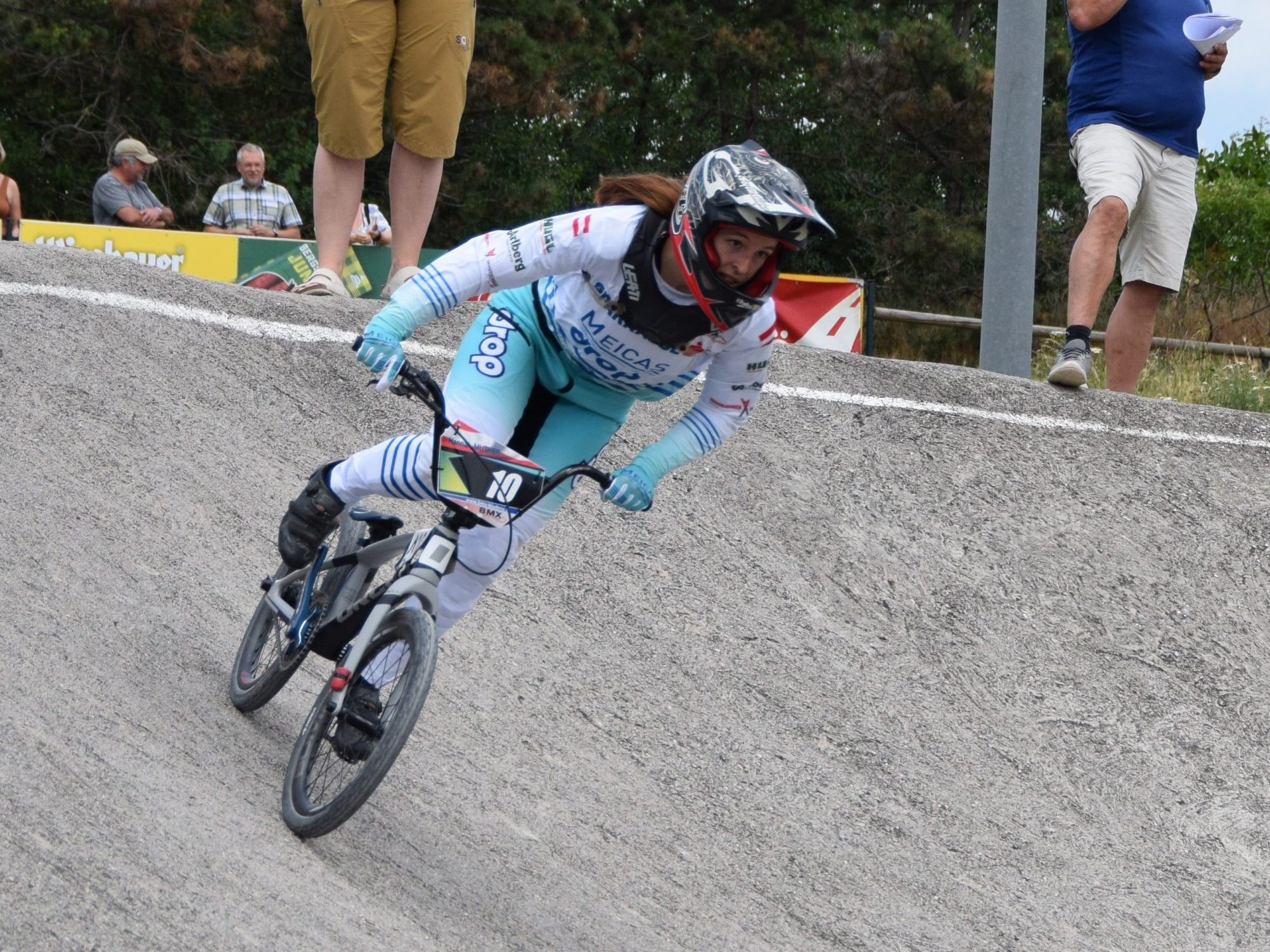 Hannah Muther gewinnt in der Schweiz