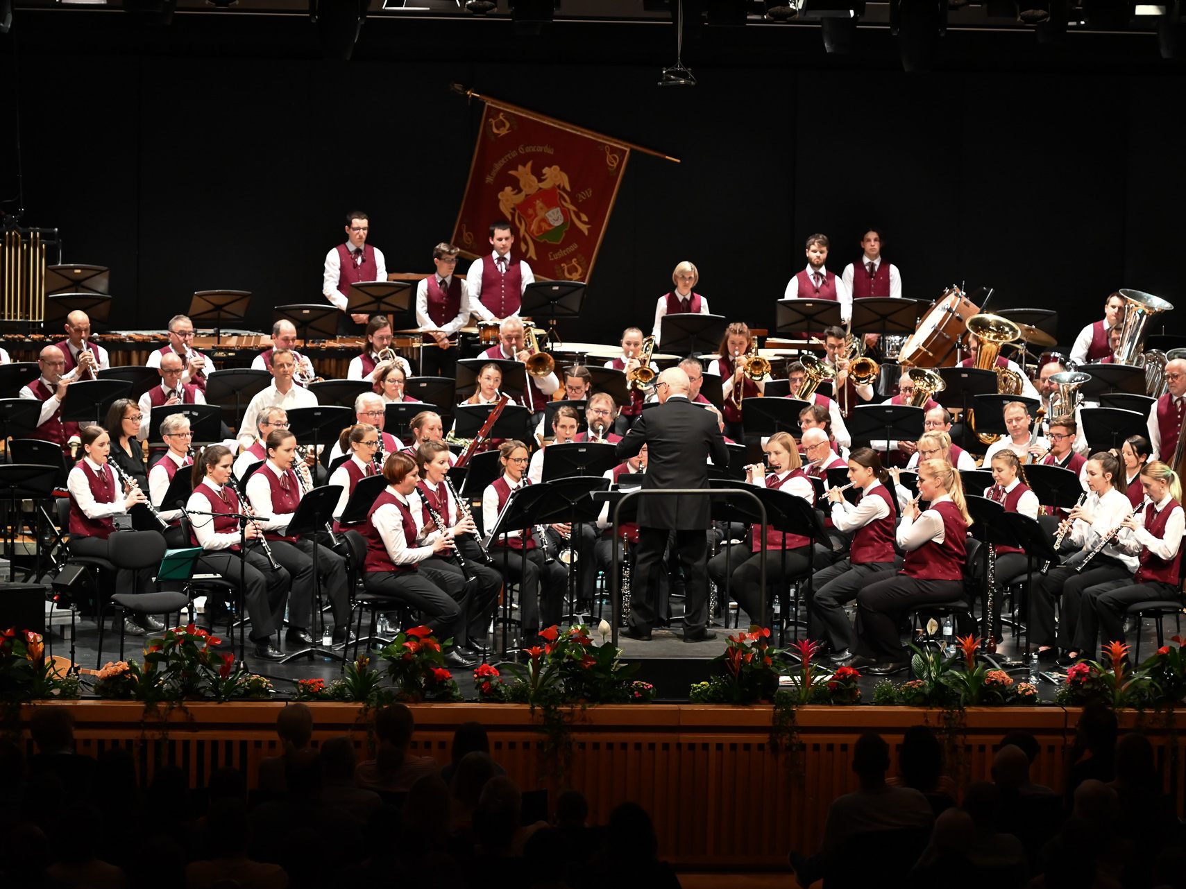 Der Musikverein Concordia läutete mit dem Frühjahrskonzert am Samstagabend in ihr 125-jähriges Jubiläumsjahr ein. Der Musikverein Concordia läutete mit dem Frühjahrskonzert am Samstagabend in ihr 125-jähriges Jubiläumsjahr ein.