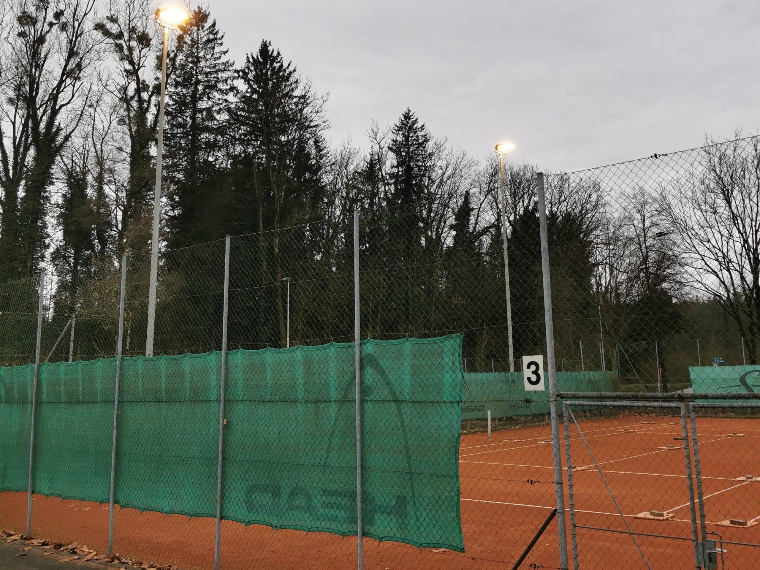 Das neue Flutlicht ist startklar Das neue Flutlicht ist startklar
