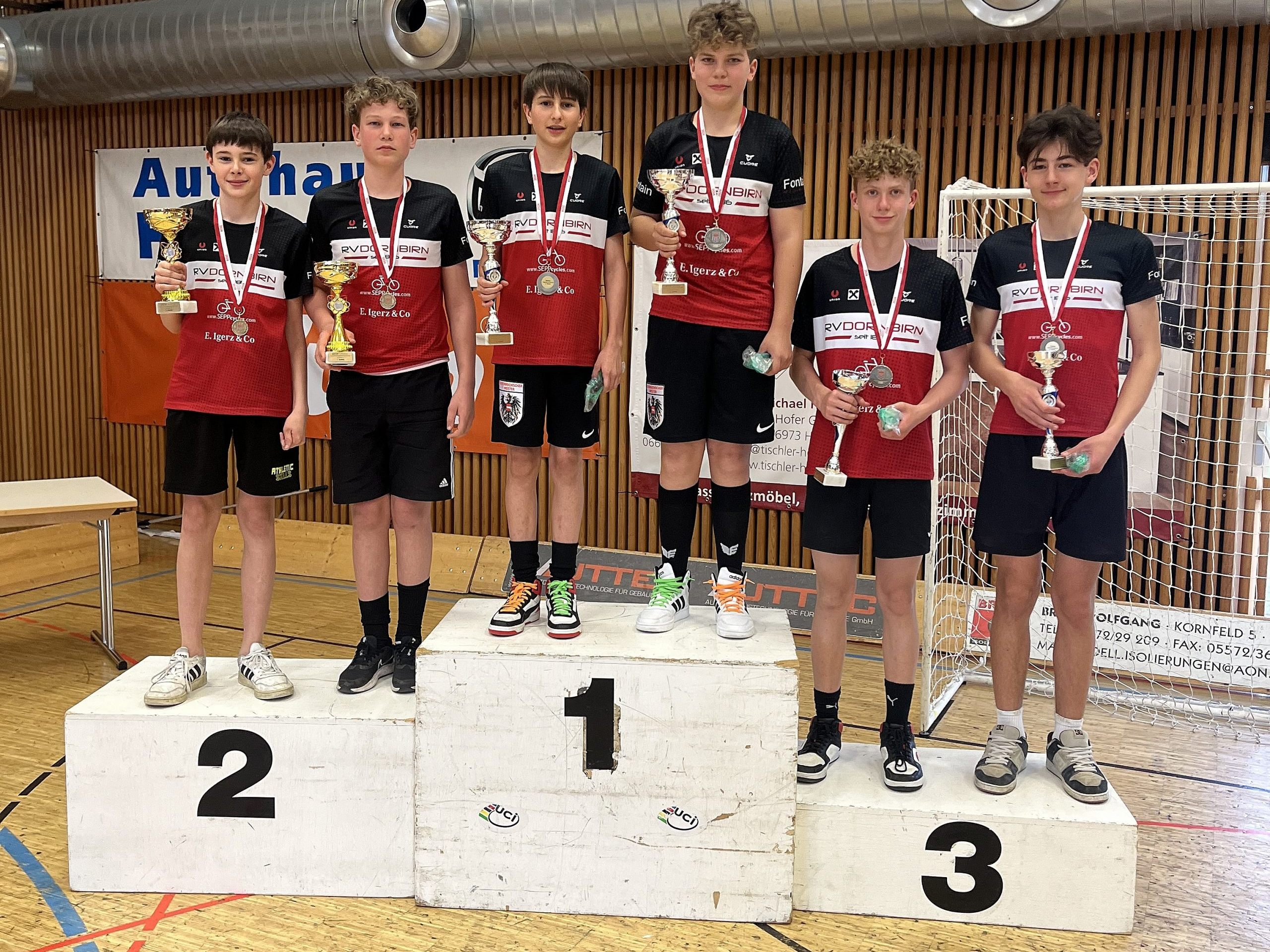 Die jungen Nachwuchstalente des RV Dornbirn zeigten bei der Landesmeisterschaft tolle Leistungen. Die jungen Nachwuchstalente des RV Dornbirn zeigten bei der Landesmeisterschaft tolle Leistungen.