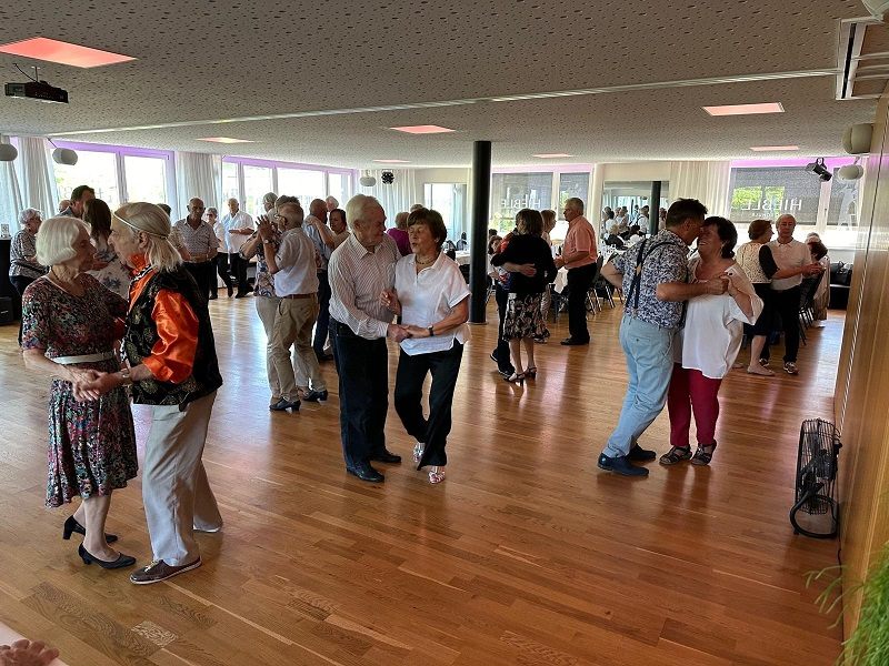 Auch bei Traumwetter gut besuchter PVÖ-Landestanz